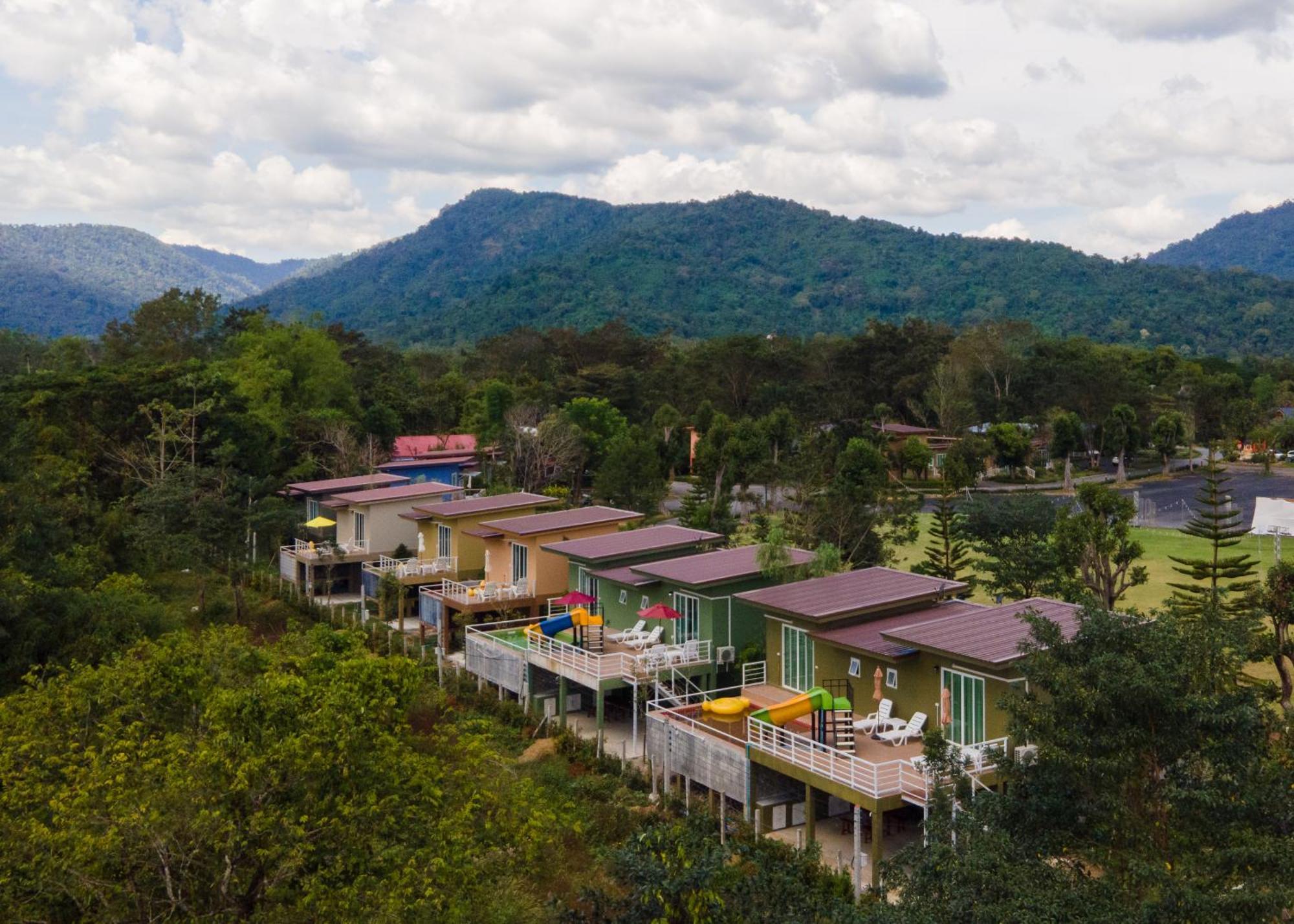 The Chamuang Forest Nakhon Nayok Exterior photo